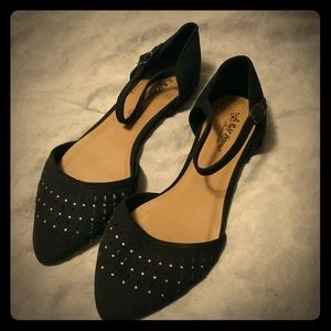 Pointed Toe Flats